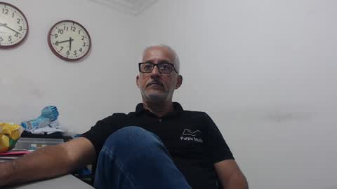 Manolito online show from March 4, 10:38 pm