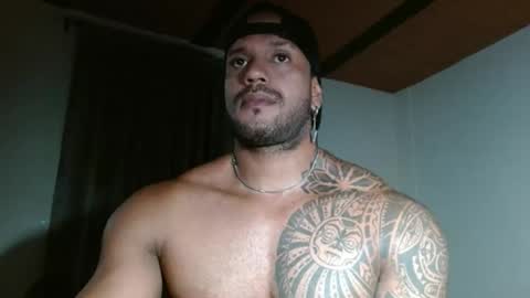 Manolo online show from April 15, 11:59 pm