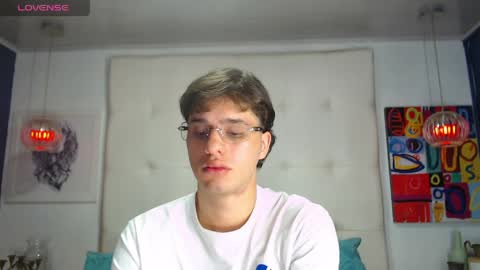 Manuel online show from March 27, 4:38 am