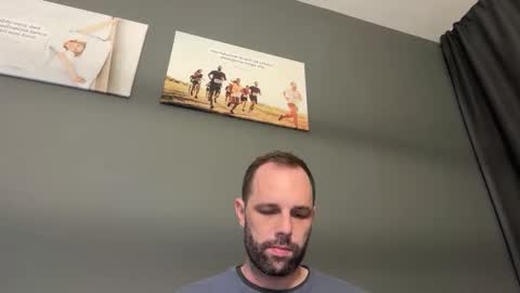 manynaaamess online show from February 12, 9:10 pm