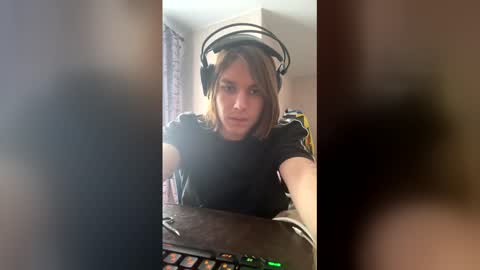 maratraher online show from February 11, 10:42 am