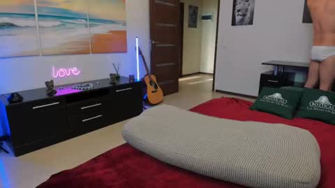 alex marvelxx online show from February 26, 6:15 am