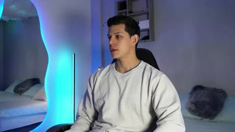 Marco Sullivan online show from March 2, 8:38 pm