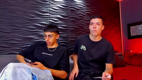 Marco and Ethan online show from December 13, 4:33 am