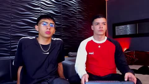 Marco and Ethan online show from December 7, 4:20 am