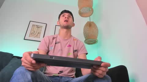 marcus_fire online show from February 7, 6:02 pm