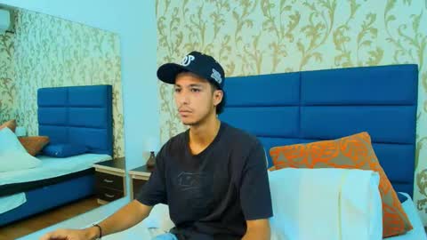 marcus_jeron online show from October 26, 9:50 pm