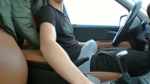 Snapshot of mareczek32 chatting on February 27, 9:32 am mareczek32 online show from February 27, 9:32 am