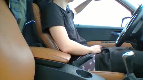 Snapshot of mareczek32 chatting on March 3, 9:39 am mareczek32 online show from March 3, 9:39 am