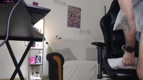 marioslim online show from February 21, 7:53 am