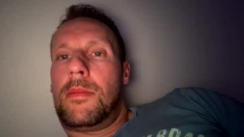 Snapshot of mark__39 chatting on October 24, 9:05 pm Mark online show from October 24, 9:05 pm