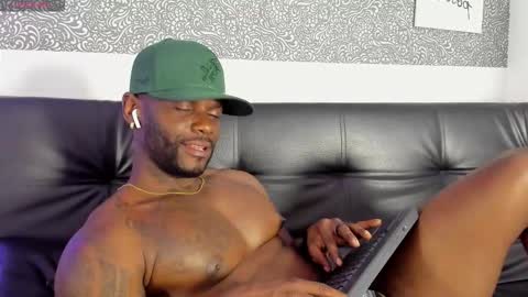 Mark online show from February 13, 5:24 am