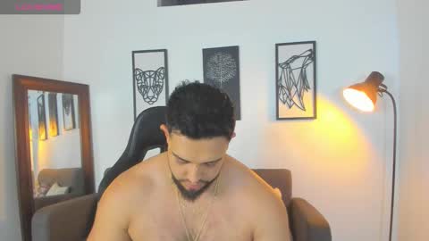 mark_x23 online show from November 7, 10:35 pm