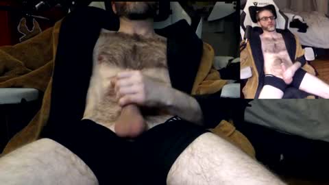 markass87 online show from April 12, 1:01 pm