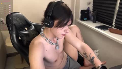 Mark online show from October 29, 3:48 pm