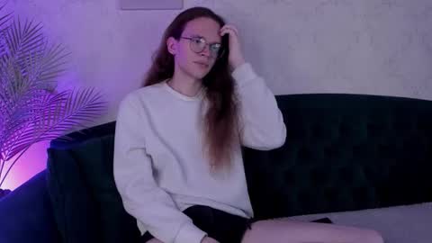 Mark online show from November 23, 10:26 am