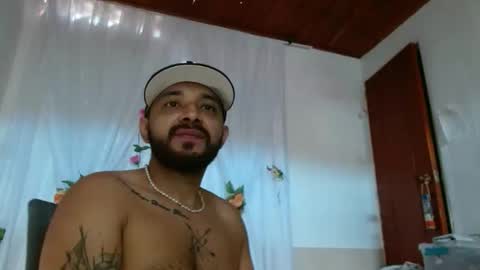 markozxxx69 online show from February 15, 4:37 pm