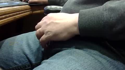 markpanier online show from April 15, 2:33 am