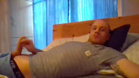 markus_7 online show from February 10, 1:44 pm