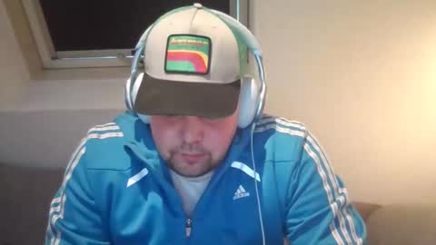 mars0481 online show from February 17, 1:10 pm