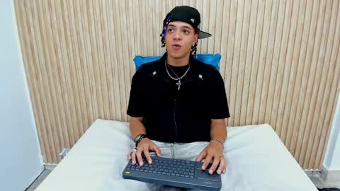 MARSHALL online show from September 24, 1:31 pm