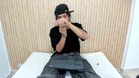 MARSHALL online show from September 22, 1:21 pm