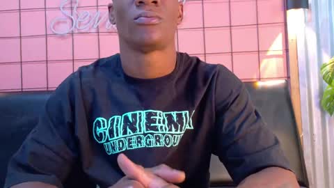 Martin online show from April 18, 7:18 pm