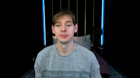 Martin online show from April 18, 9:15 pm