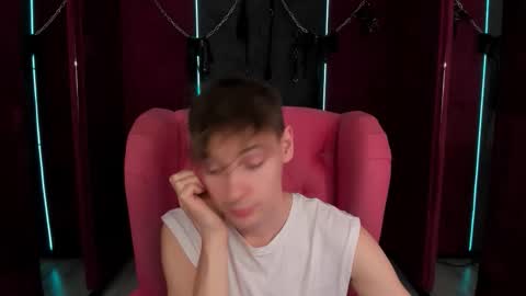 Martin online show from March 17, 11:02 am