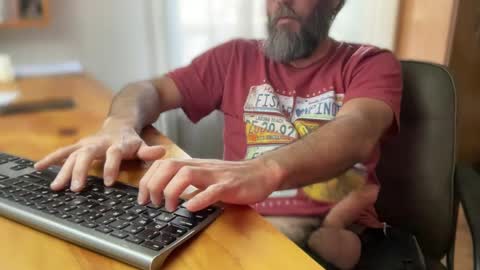 Snapshot of martincito22xl chatting on October 2, 3:49 pm Martincito online show from October 2, 3:49 pm