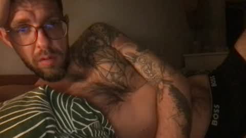 martinmagic467659 online show from February 2, 2:10 am