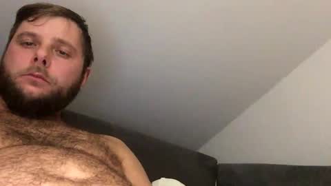 marwawer online show from November 13, 6:01 pm