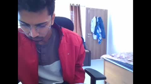 maskboyz2003 online show from December 13, 4:11 am