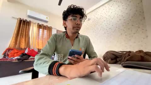 maskboyz2003 online show from November 24, 4:13 am