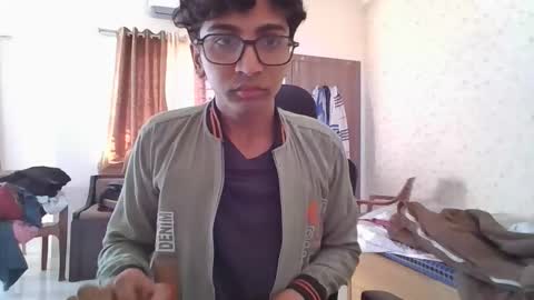 Mask Boy online show from January 17, 4:48 am