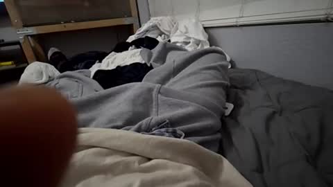 maskedmagikstik online show from February 17, 4:00 am