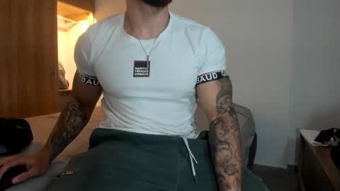 Mason Andre online show from December 5, 10:11 am