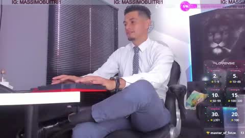 I am Massimo online show from January 30, 2:47 pm