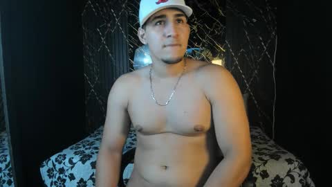 massimo_vidal online show from February 14, 2:45 pm