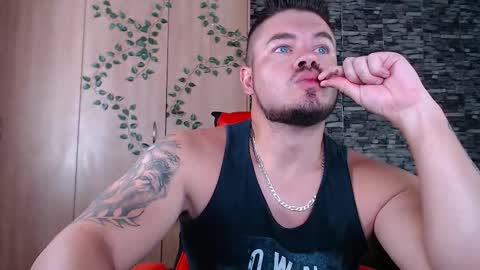 Master Blue Eye online show from February 4, 7:03 am