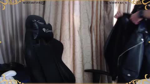 Snapshot of master_fang chatting on October 24, 2:52 pm ALPHA FANG online show from October 24, 2:52 pm