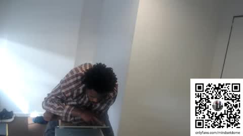 Snapshot of masterdomfuck chatting on October 7, 6:23 pm Masterdomfuck online show from October 7, 6:23 pm