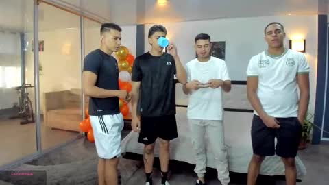 Team Cris Darwin- Fernando- Stiven- David online show from November 22, 11:43 am