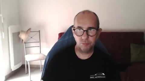 mat11efou online show from September 20, 6:57 am