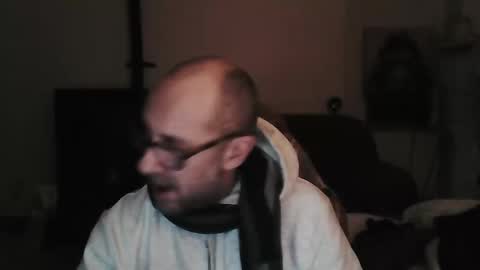 mat11efou online show from December 31, 4:25 pm