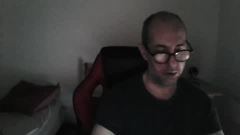 mat11efou online show from February 19, 8:00 am