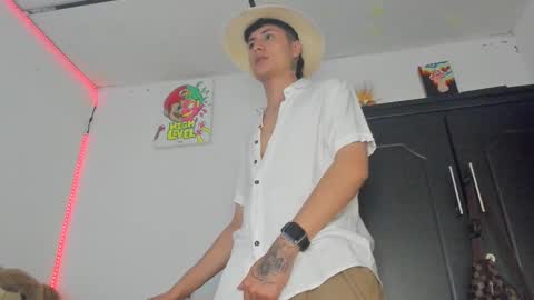 mateo_escobar online show from October 17, 2:59 am