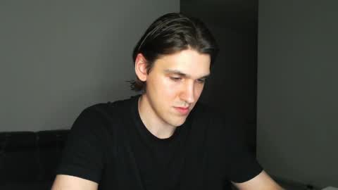 mateo_zeus online show from March 30, 11:06 pm