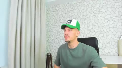 MateoBenjamin online show from January 21, 6:00 pm