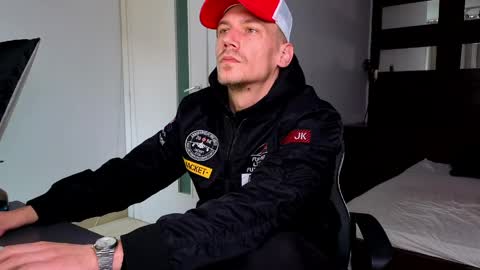 MateoBenjamin online show from April 1, 11:01 am